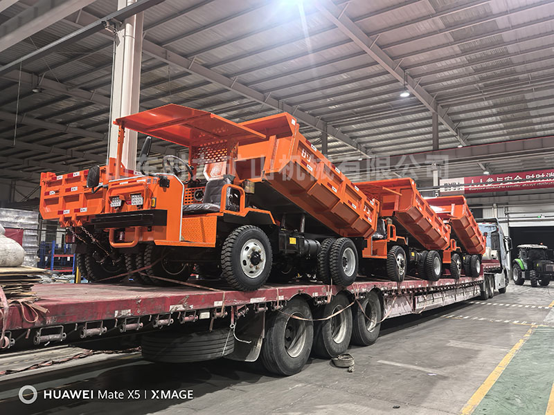 6臺5噸礦山地下自卸車發往河北